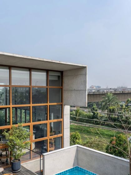 Full-Scale Transformations: International Residences photo 10