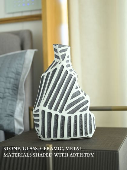 Faaya Focus: Sculptural Vases & Objects photo 5