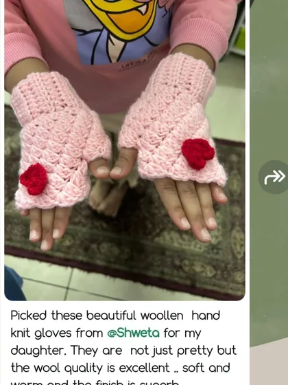A wonderful review from a happy customer who bought these pink woolen hand-knit gloves for her daughter. She loved the quality, softness, and the cute red heart detail.