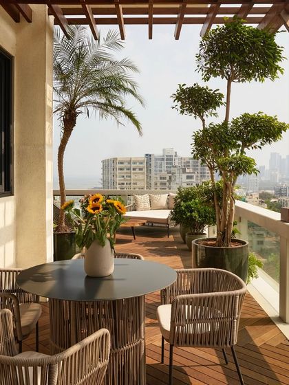 Sarah Sham - Residential Interior Design Grand Living & Dining Spaces photo 15