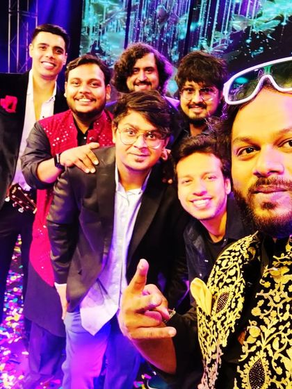 Behind the Scenes & Artist Collaborations photo 34