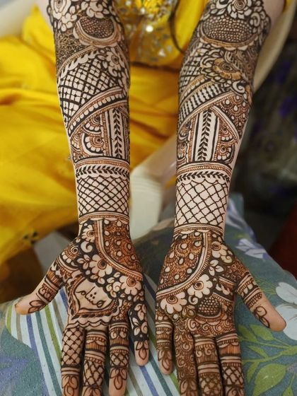 Fouzia Ahmed - Bridal Mehendi Full Bridal Mehendi photo 14