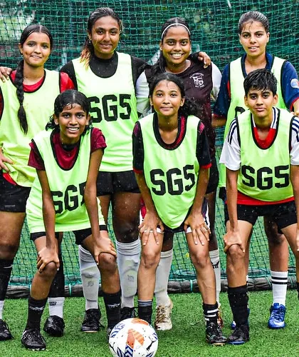 Ready for battle. Our girls' team in their training bibs, united and prepared for the challenge ahead.