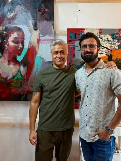 A wonderful meeting with contemporary artist Niladri Paul. I am always eager to learn from masters and collaborate with other artists.