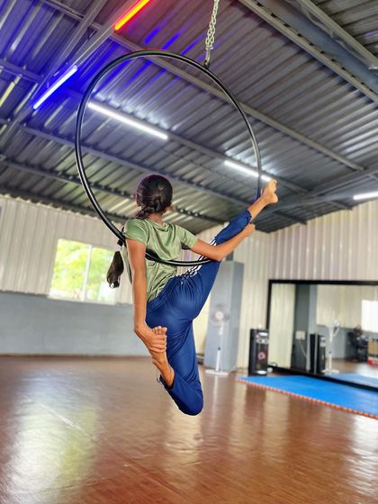 The Movement Studio - Aerial Arts Aerial Hoop: Dance in the Air photo 31