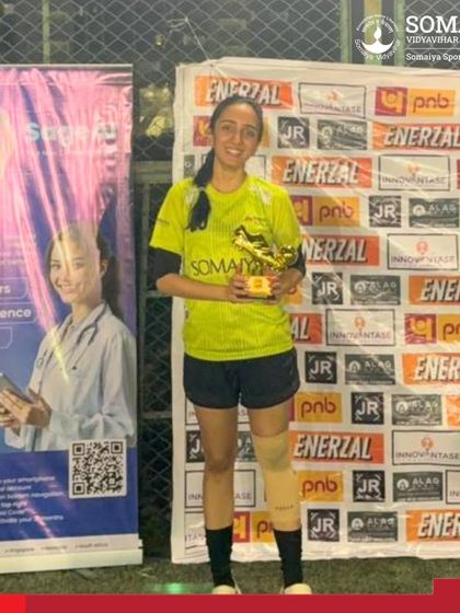 Our K. J. Somaiya Medical College & Research Centre women's 5v5 football team celebrates their VANQUISH 2026 title, with Zahra recognized as the Best Goalkeeper.