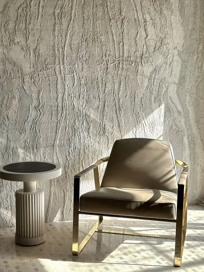 Our latest lounge chair design concept, a fusion of refined modern style and contemporary elegance. The metal structure is curved to achieve a visually light and airy feel.