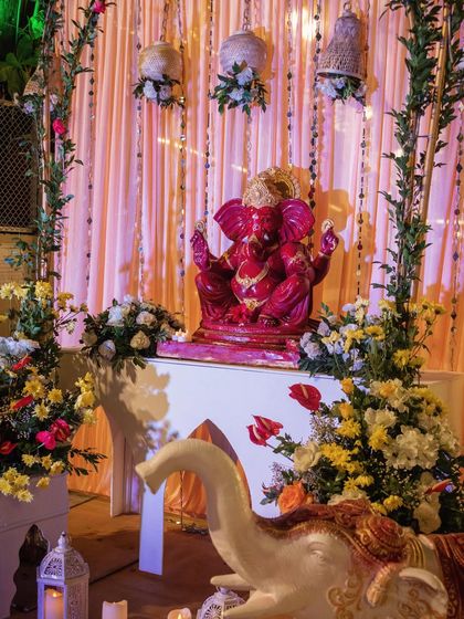 Sacred Vows & Mandaps photo 23