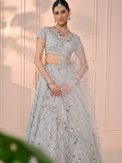 Contemporary Bridal & Reception photo 14