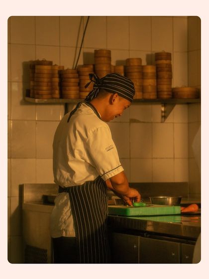 Kruti Acharya - Food & Restaurant Photography Capturing the Vibe: Restaurant Ambience & Action photo 6