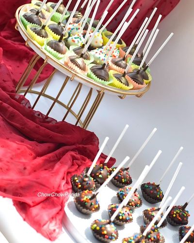 Desserts & Confections