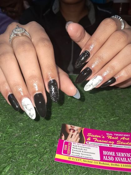 A still image of the black, glitter, and marble combination, showing the contrast and detail.