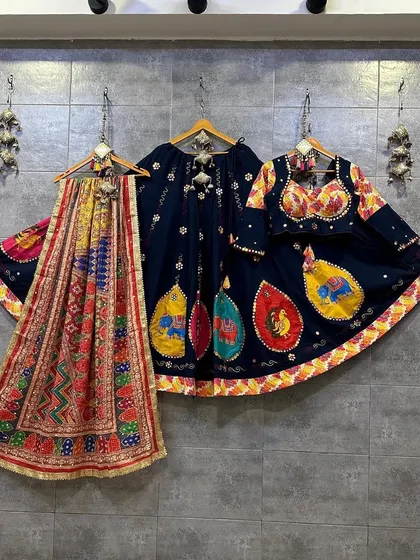 A closer look at one of my favorite pieces. This navy blue chaniya choli set features stunning, vibrant elephant and floral embroidery. It’s a perfect example of how I blend traditional motifs with modern style. You can rent or buy this beautiful piece.