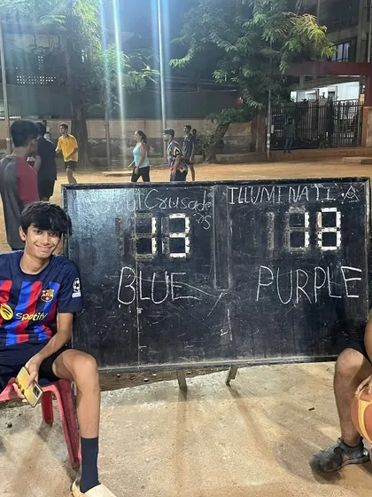 The live scoreboard during an eliminator match. We keep track of every point so you can follow the action.
