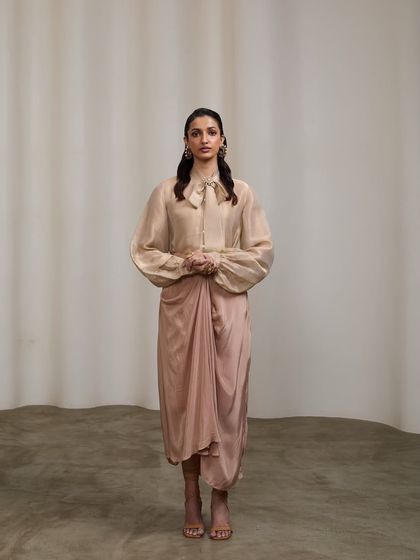 Vidhi Thakur - Portrait & Headshot Photography Fashion & Brand Collaborations photo 4