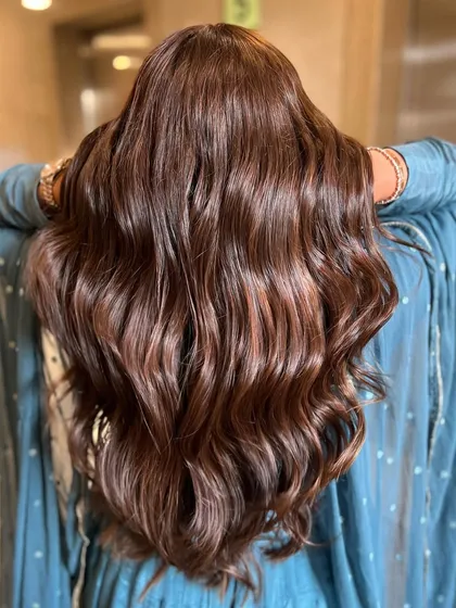 These Gold Browns are perfect for the festive and shaadi season. The color is rich, warm, and incredibly glamorous.