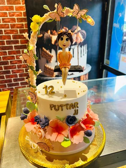 Princess, Doll & Fantasy Cakes photo 38