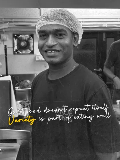 Good food doesn't repeat itself. Variety is part of eating well. Our team works hard to create a new menu every day so you're never bored.
