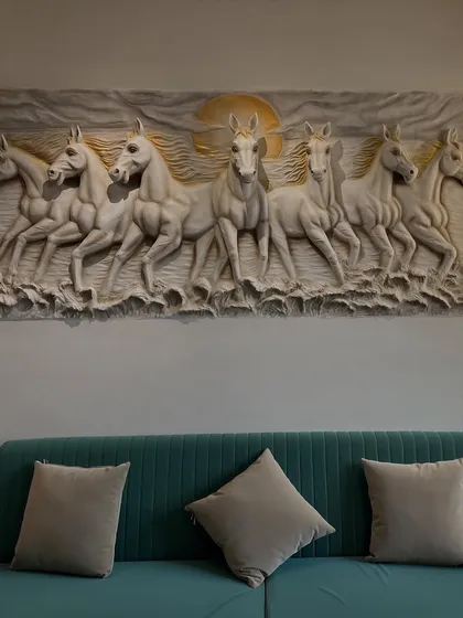 This 7 Horses mural was designed with a more subtle, monochrome palette to match the client's living room decor. The 3D texture still makes a strong statement.