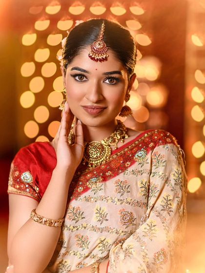 The Canvas Story - Fashion & Production Makeup Glamorous Ethnic & Festive Looks photo 6