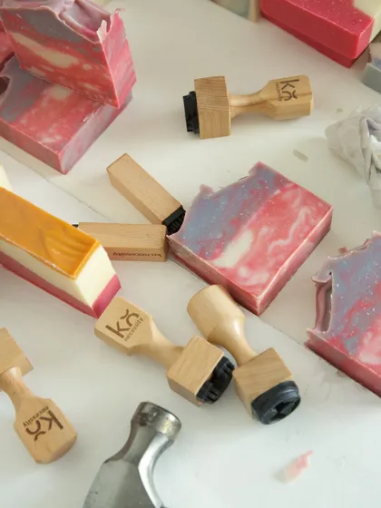 I love using these adorable stamps to add a touch of charm to my bars, from snowflakes and rainbows to a tiny Earth.