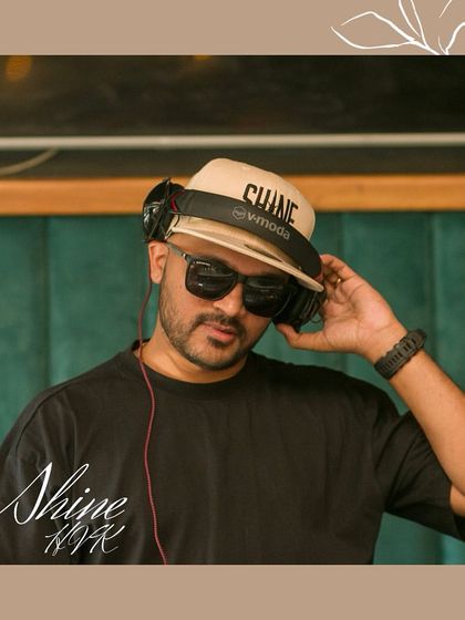 Shine HVK - Club & Festival DJ Behind the Decks photo 19