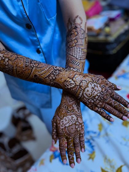 Z4 Studios - Bridal & Wedding Henna Personalized Henna Stories photo 5