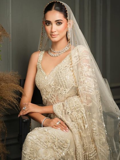 Modern & Ethereal Bridal Looks (Ivory, Pastels & Pinks) photo 9