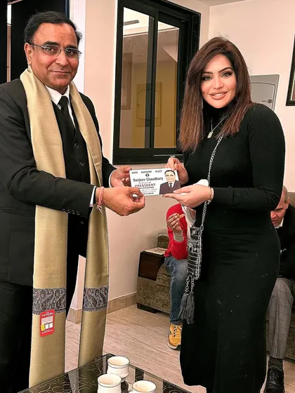 In a productive meeting with Advocate Sanjeev Chaudhary in Gurugram, discussing future collaborations and legal strategies.
