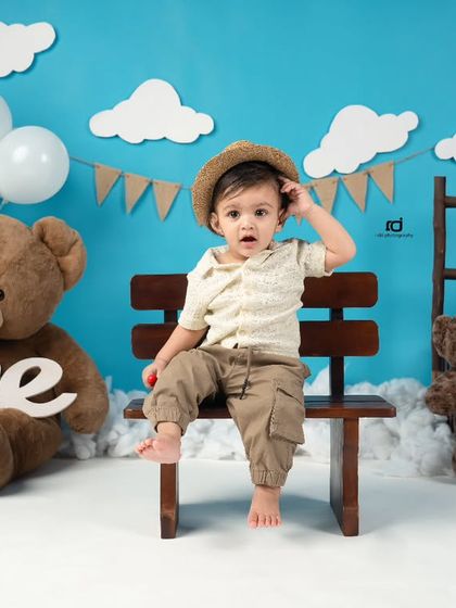 First Birthday & Cake Smash Fun photo 21