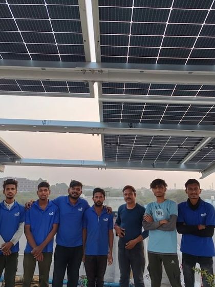 SolarSquare - Residential & Community Rooftop Solar Solutions Our Happy Customers: Homes & Families photo 165