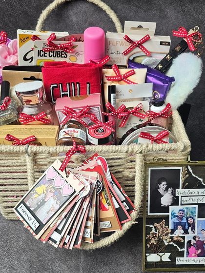 Arch - Personalized Merchandise Gift Hampers for Every Occasion photo 26