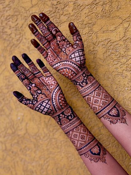 Mitali - Mehendi for Special Occasions Exquisite Bridal Mehendi photo 66