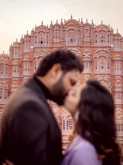 Your Story, Your Canvas: Destination Shoots photo 3