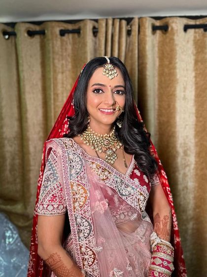 Flowing Waves & Curls photo 135