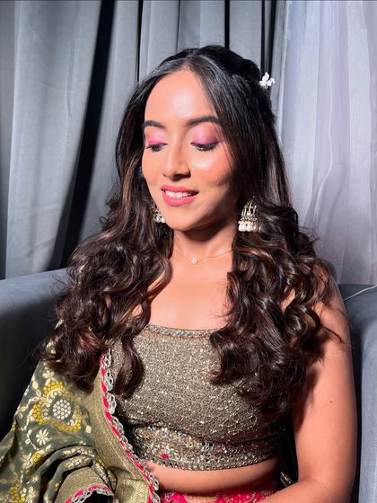 Vibrant Haldi & Mehendi Styles photo 12