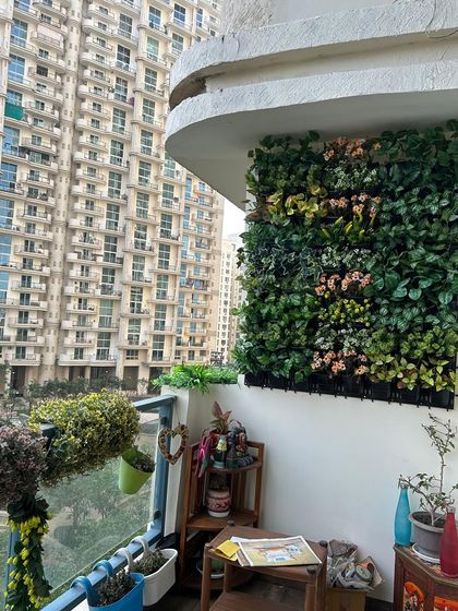 Vertical Green Walls photo 30