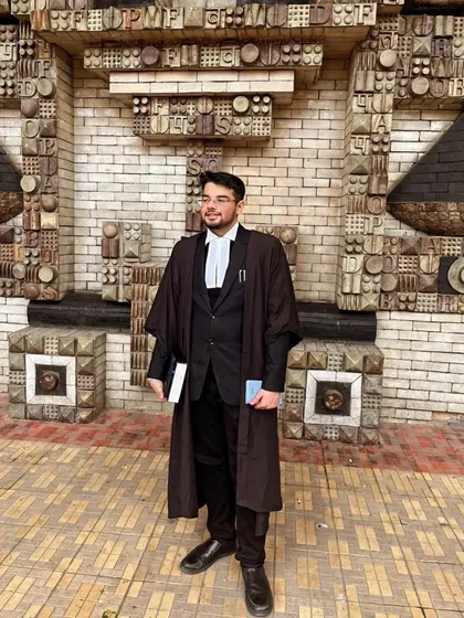 After a tough but successful day at the Delhi High Court. Prevailing for my clients, no matter the challenge, is the ultimate goal of my practice.