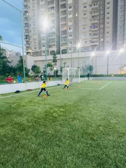 Elite Soccer School - Youth Football Coaching Programs Youth Development (Ages 6-10) photo 66