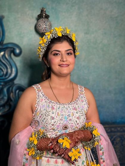 Pre-Wedding Radiance (Haldi & Mehendi) photo 7