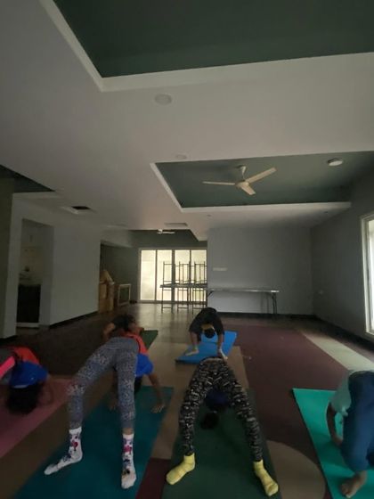 Shanthi Krishnan - Yoga Instruction Yoga for Kids & Young Athletes photo 16