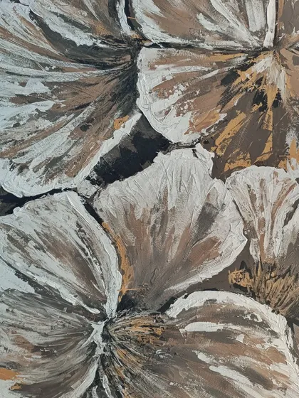 A close-up look at the textured floral wall art. You can see the layers and thick paint application that give the flowers a sculptural quality, making the mural a truly tactile piece of art.