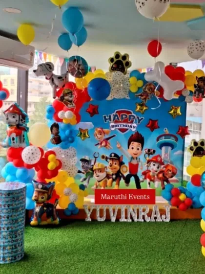 No job is too big, no pup is too small for this Paw Patrol birthday bash! This popular theme features a vibrant backdrop with the whole crew, character balloon sculptures, and custom-printed stands, all set up for an action-packed celebration.