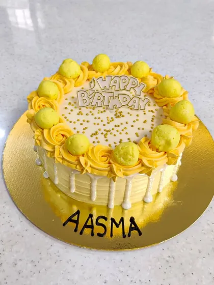 Indian-ness in a cake. This is my fresh Rasmalai cake, decorated with swirls of saffron-infused cream and topped with soft rasmalai pieces and gold sprinkles.