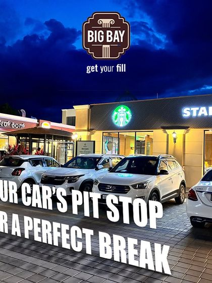 Your car deserves a perfect break too. With ample parking right in front of your favorite outlets like Starbucks, stopping here is always convenient.