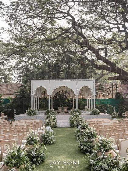 The stunning ivory-themed wedding with a mandap so ethereal, it truly looked like magic come to life. The grand scale of the venue was matched by the elegance and grace of the all-white design.