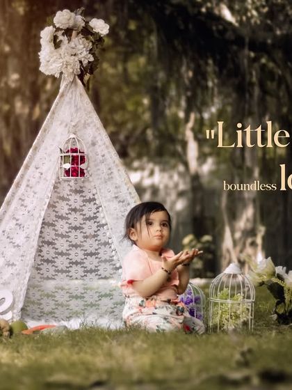 Little hands, big heart, boundless love. A charming outdoor first birthday session with our popular teepee setup.