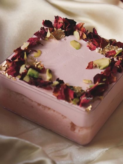 Signature Cheesecakes & Dessert Tubs photo 7