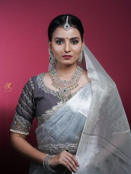 Pradeep Photography - Portrait & Portfolio Photography Bridal & Traditional Portraits photo 4