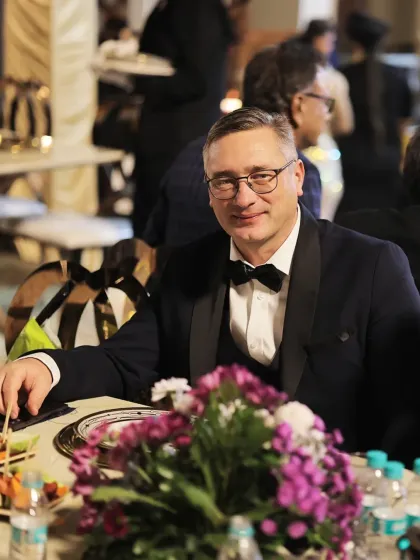 The Grand Experience: Service & Ambiance photo 13